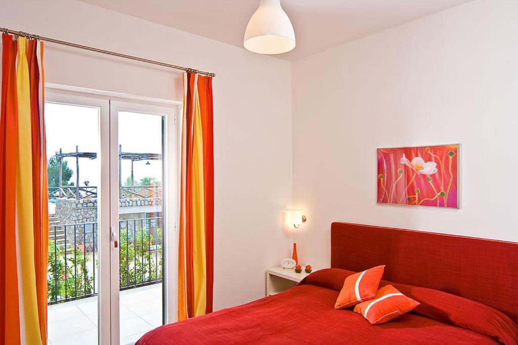 Le Capannelle Aparthotel Sant'Agata sui due Golfi Luaran gambar